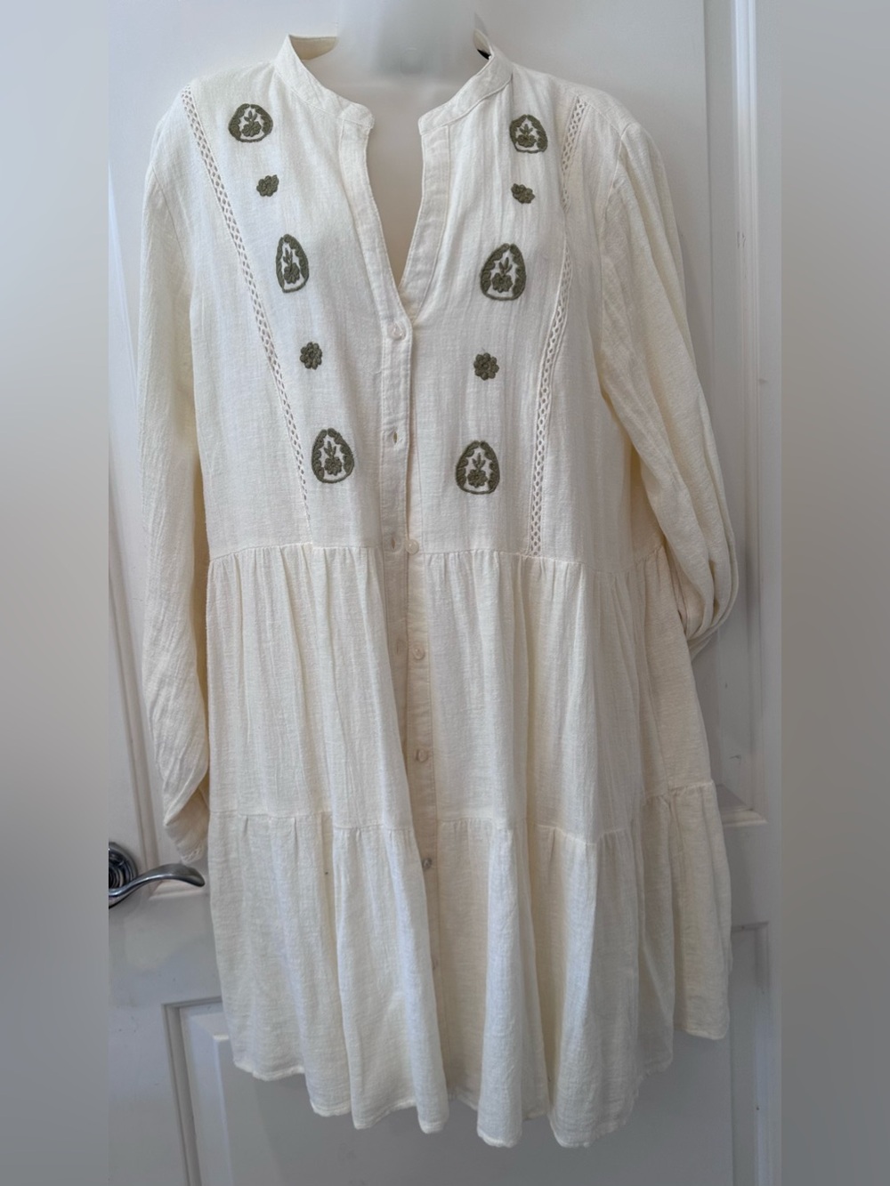 Zara off white, with green embroidery— M.  New with tags!